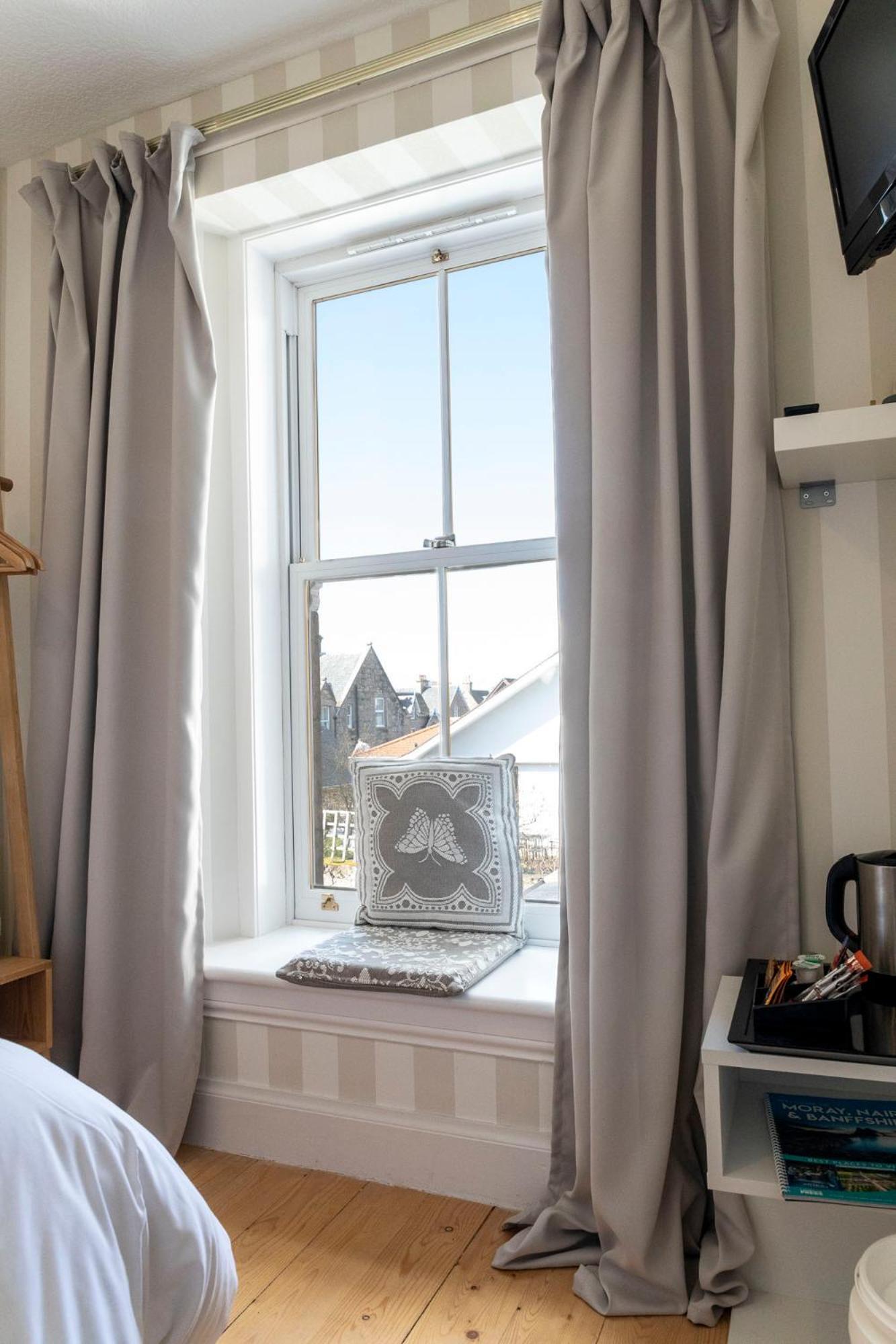 Cawdor House B&B Нэрн Экстерьер фото