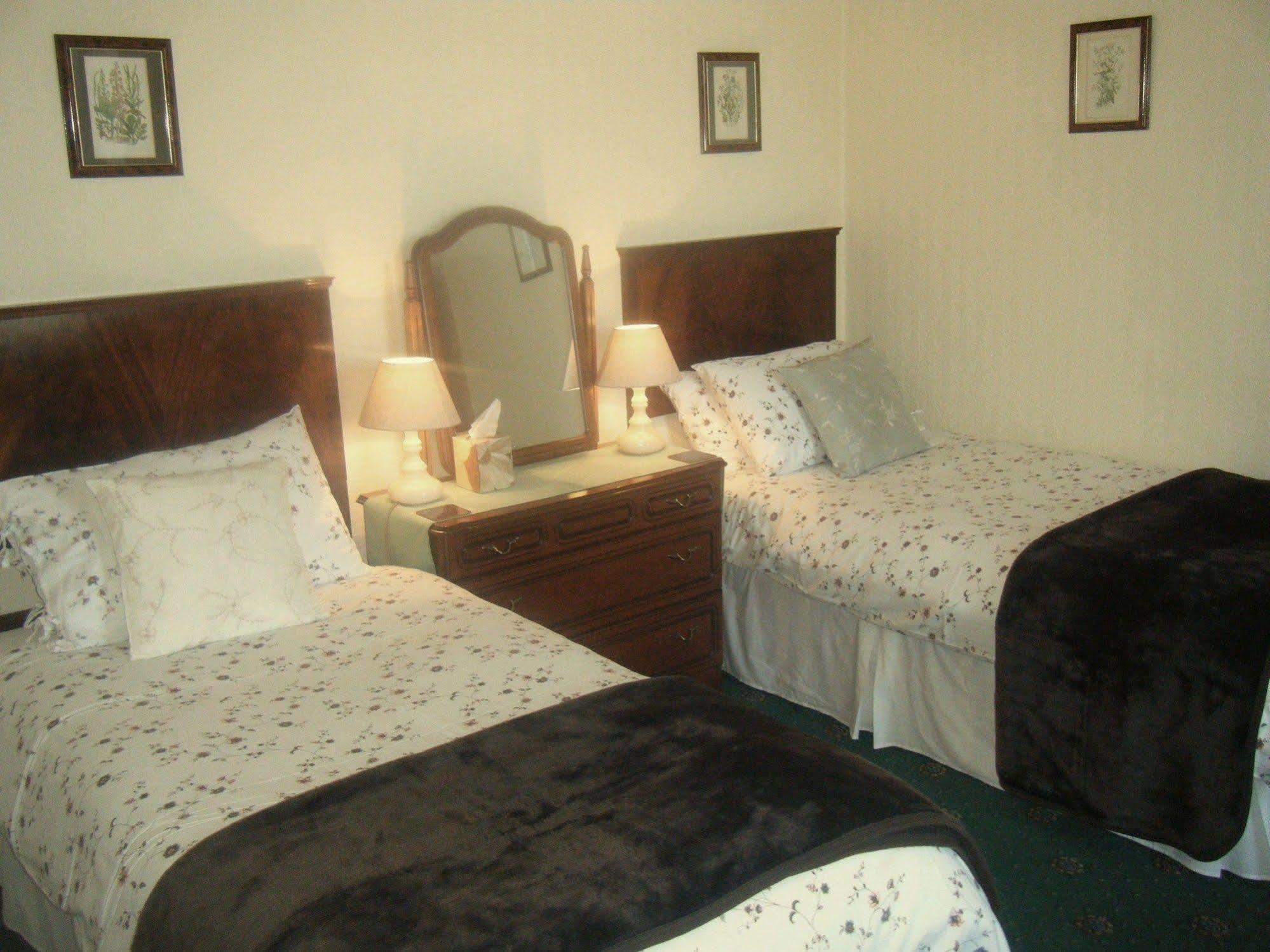 Cawdor House B&B Нэрн Экстерьер фото