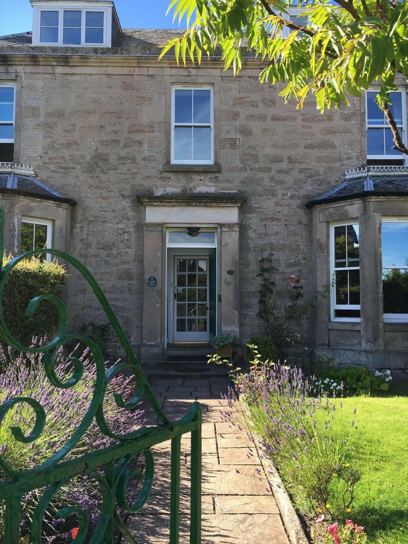 Cawdor House B&B Нэрн Экстерьер фото